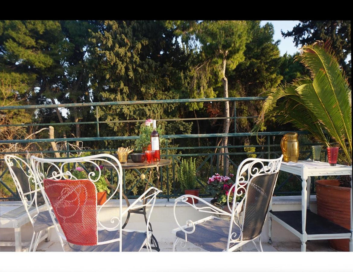 Independent Entrance Apt - 130M2 - Garden - Private Parking Apartment Atena Exterior foto