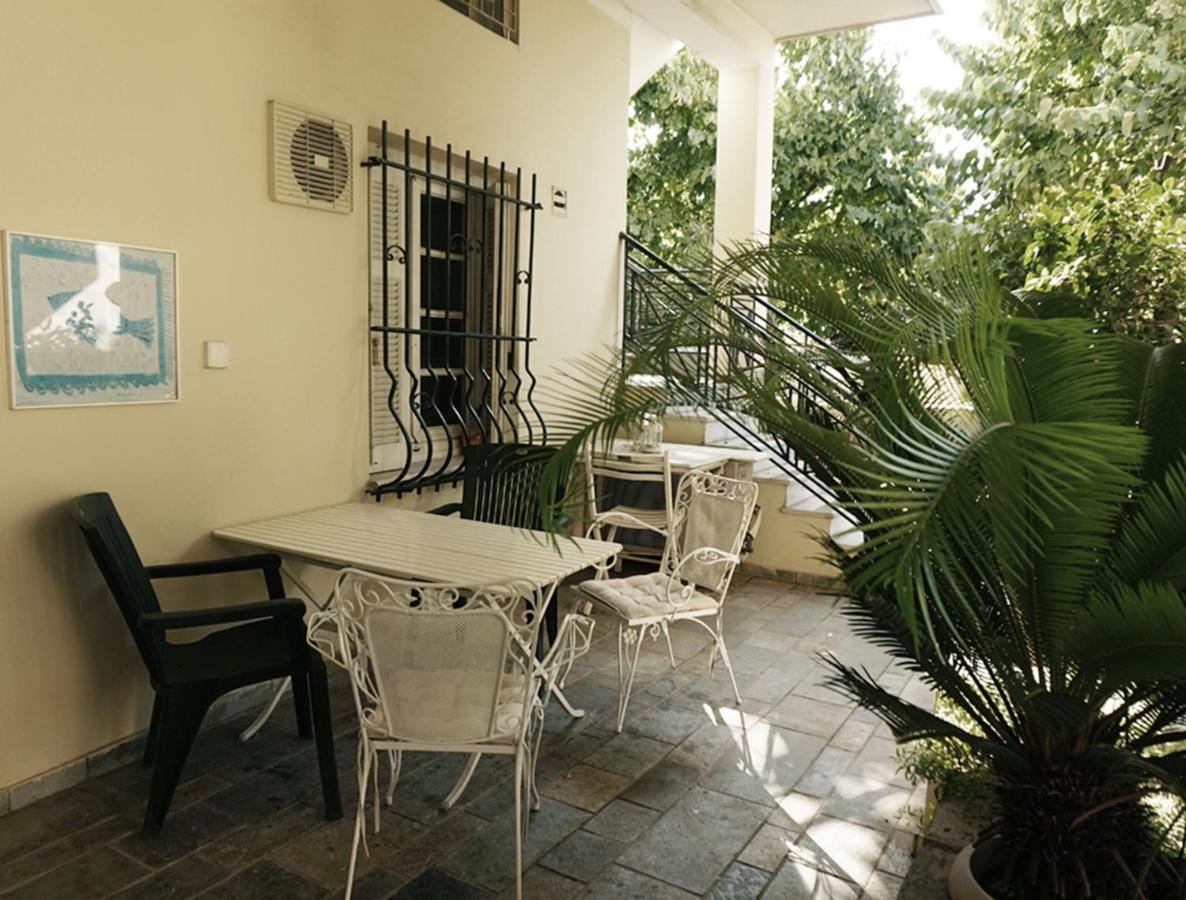 Independent Entrance Apt - 130M2 - Garden - Private Parking Apartment Atena Exterior foto